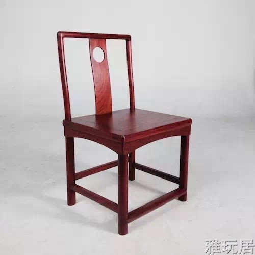组合成椅子